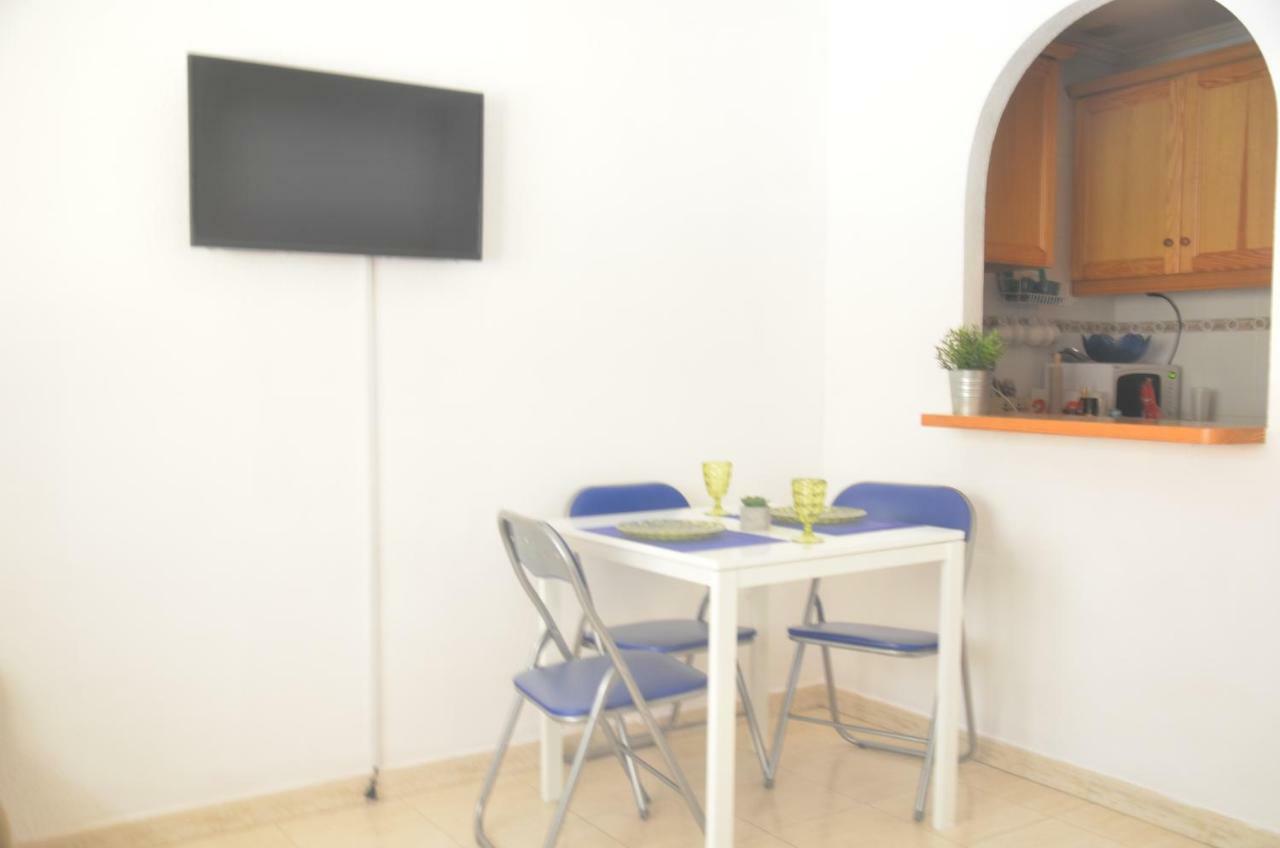 Pretty Studio With Swimming Pool Торевьиа Экстерьер фото